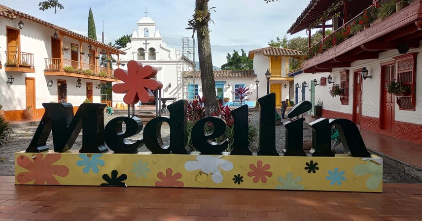 El Pueblito Paisa celebra 47 años como símbolo de la identidad y el patrimonio cultural de Medellín
