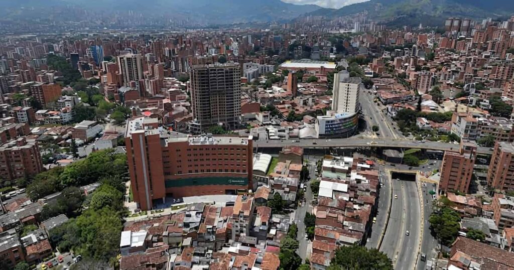 Clínica de alta complejidad en Medellín con servicios de urgencias