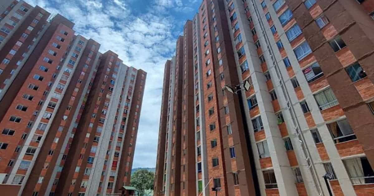Unidad residencial en San Antonio de Prado, Medellín, en imagen ilustrativa relacionada con una investigación judicial.