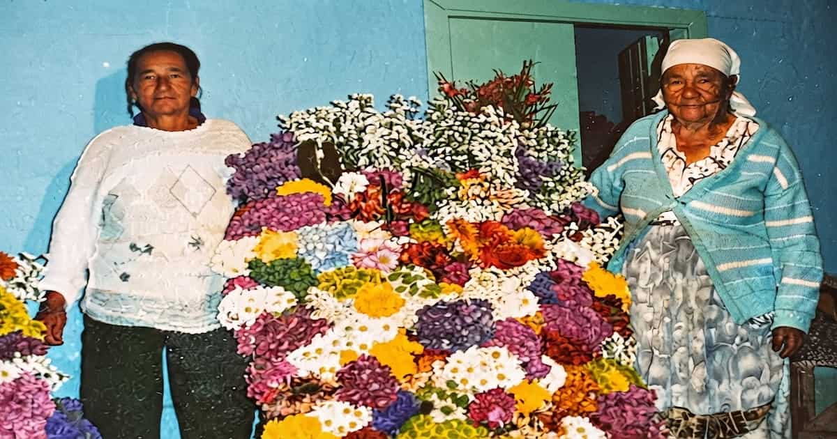 Homenaje a Hersilia Grisales de Patiño y a la tradición del Desfile de Silleteros de Medellín