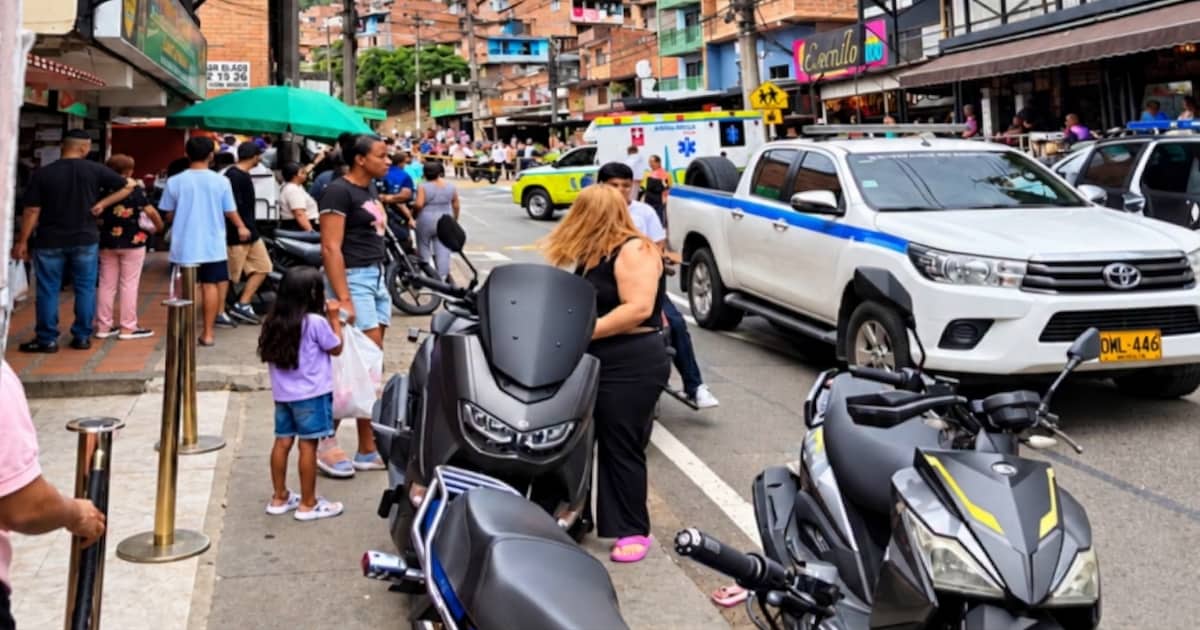 Vía del barrio Manrique San Blas, en Medellín, donde se reportó un accidente de tránsito mortal. Copiar ALT