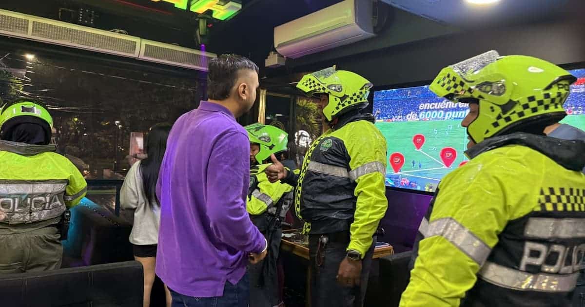 Operativos de seguridad para la recuperación del Parque Lleras en Medellín.