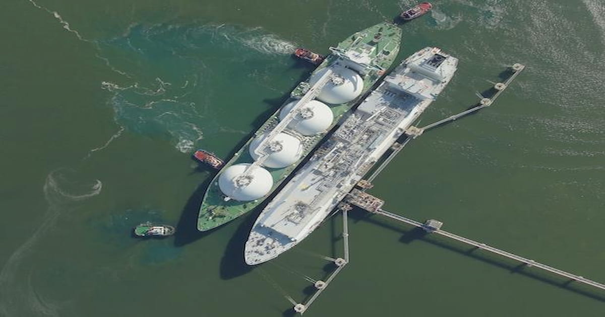 Terminal de regasificación de gas natural licuado SPEC LNG en Cartagena.